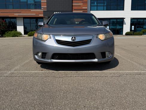 Used 2013 Acura TSX Sedan FWD image 2