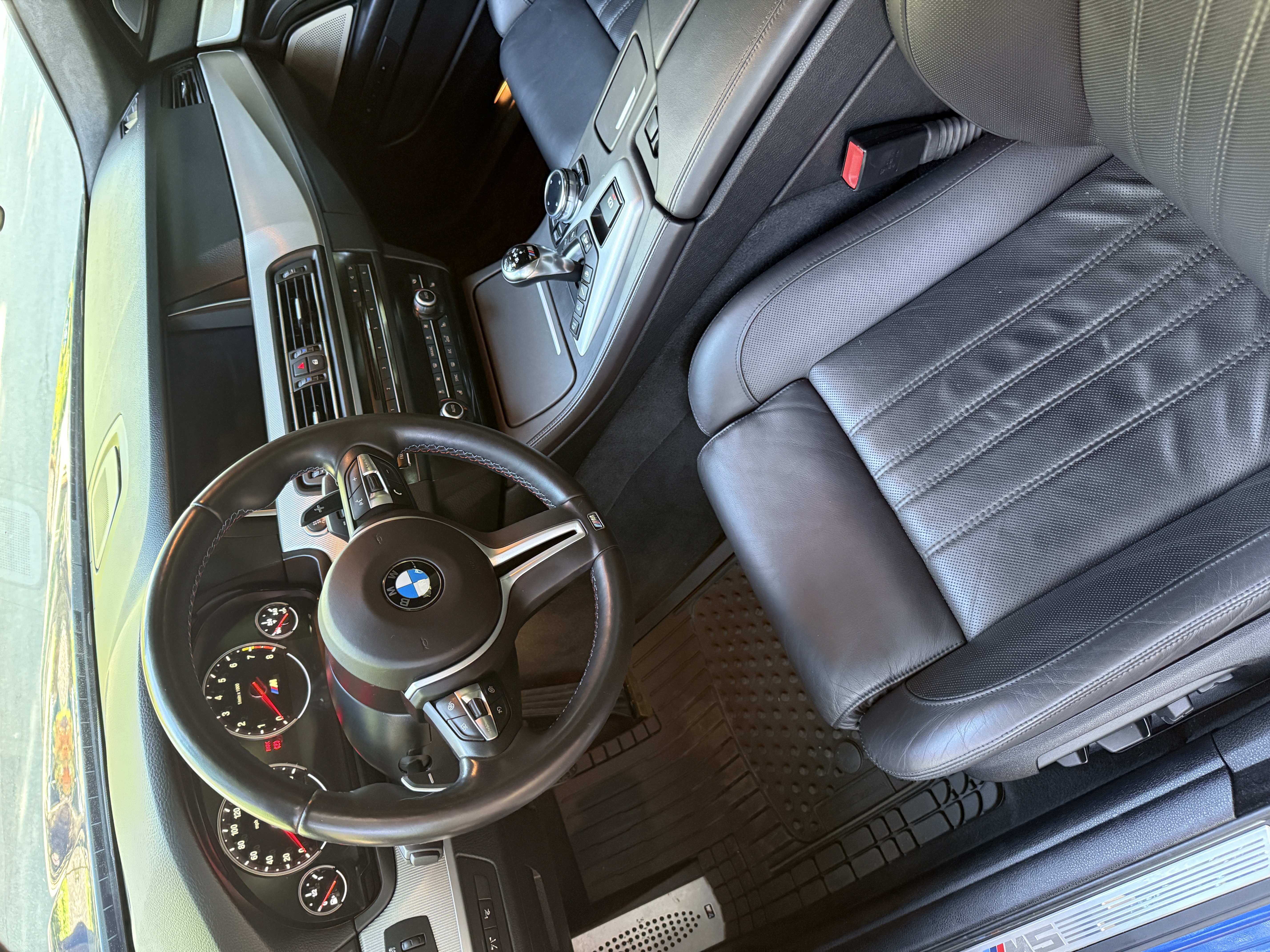 Used 2014 BMW M5 RWD image 18