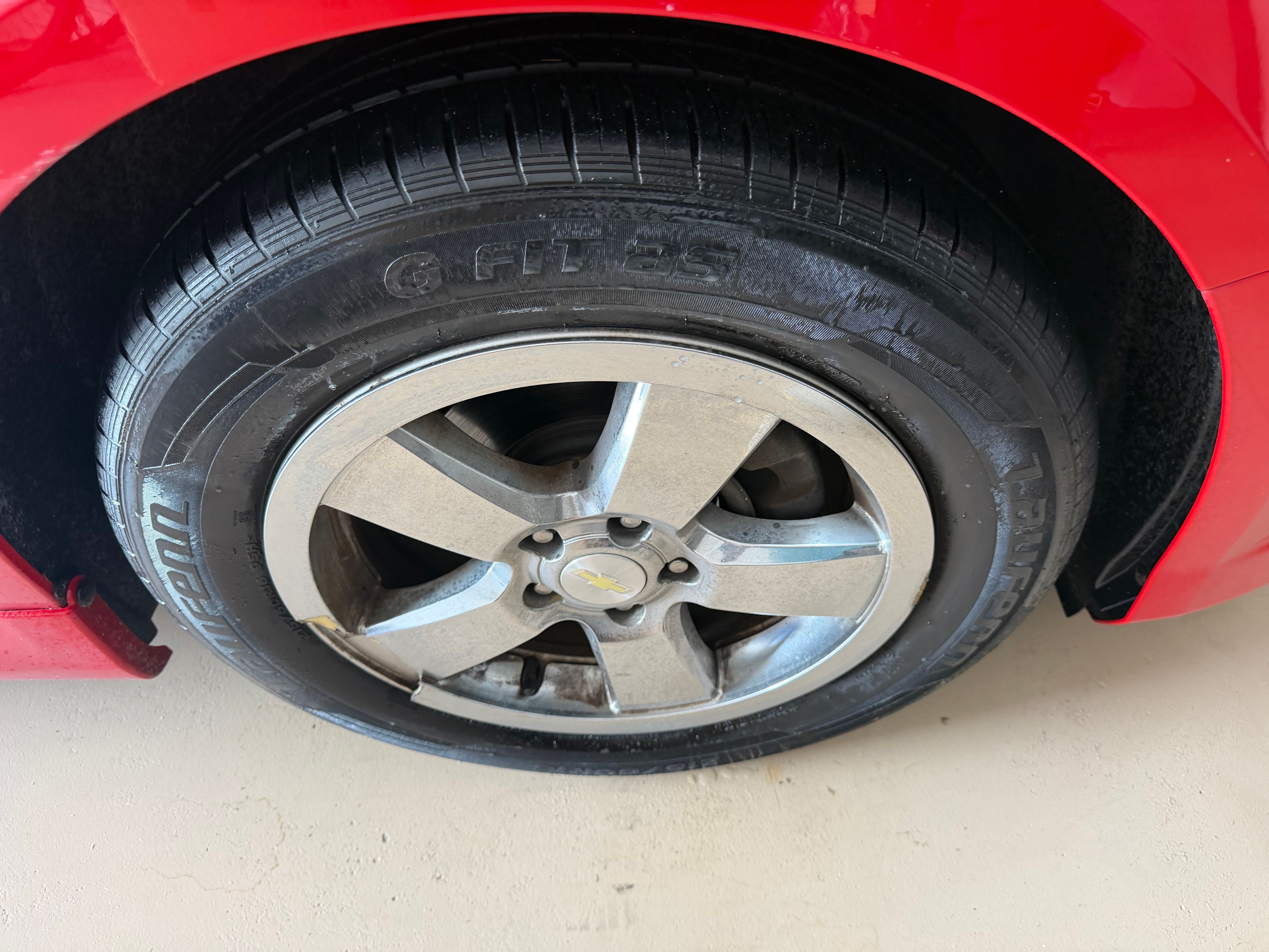 Used 2014 Chevrolet Cruze LT w/ RS Package FWD image 9