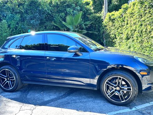 Used 2021 Porsche Macan image 1