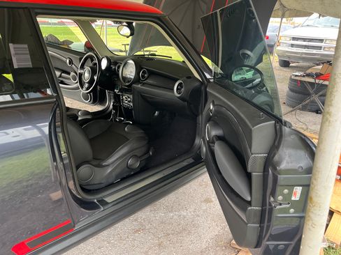 Used 2012 MINI Cooper S image 12