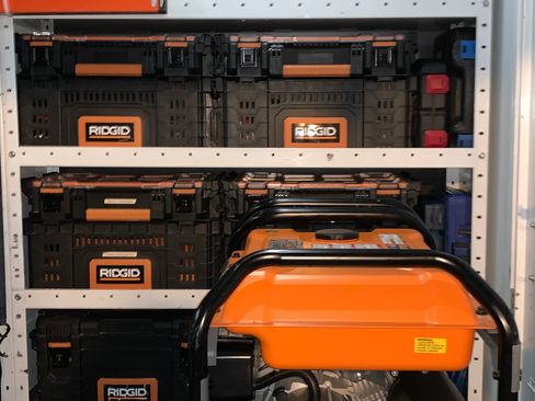 Used 2015 Ford Transit 250 148 Medium Roof image 27