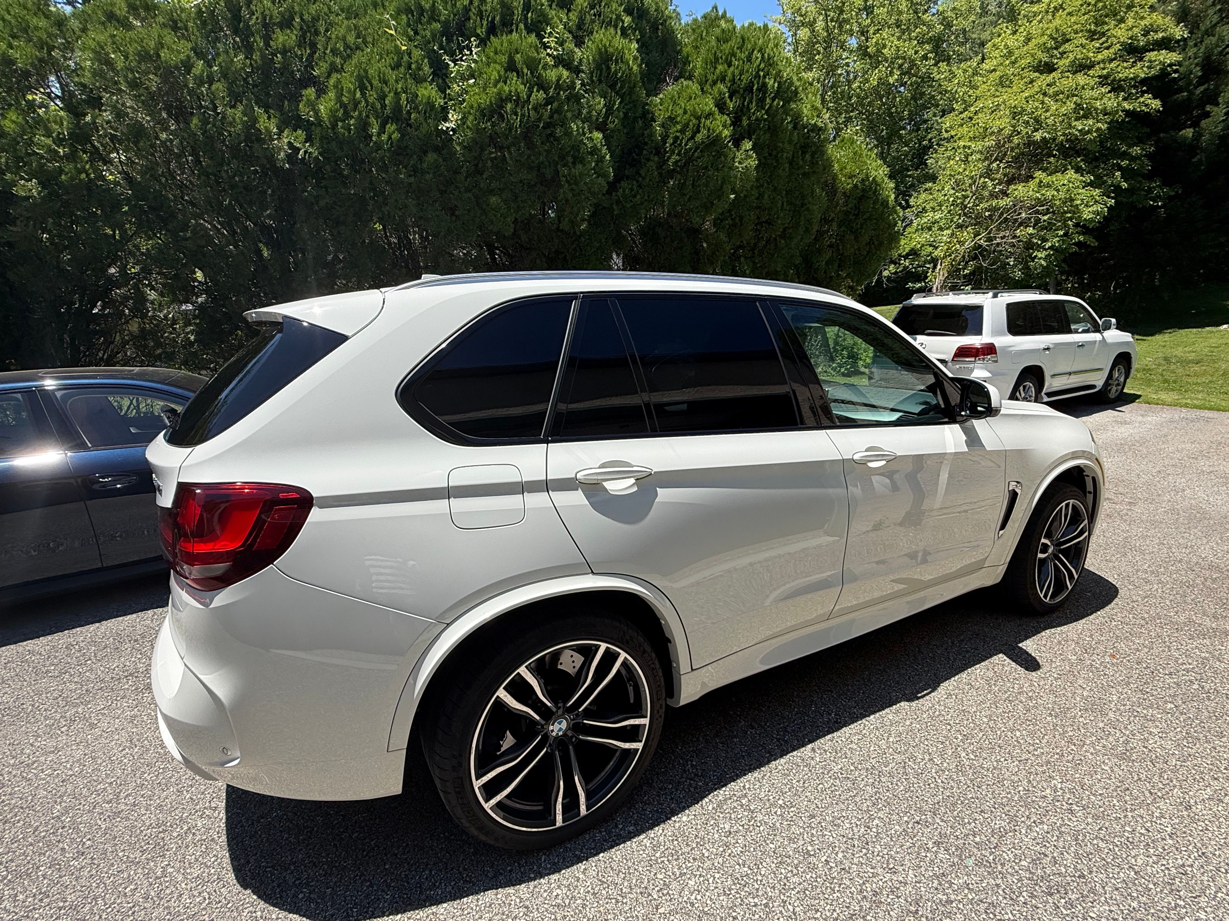 Used 2016 BMW X5 M AWD/4WD image 2