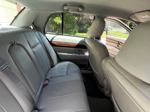 Used 2004 Mercury Grand Marquis LS RWD image 9