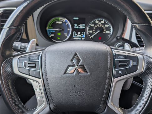 Used 2022 Mitsubishi Outlander GT image 8