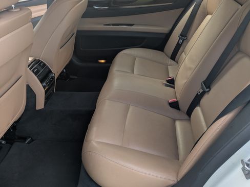 Used 2015 BMW 740Li xDrive image 6