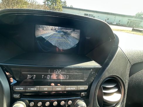 Used 2014 Honda Pilot Touring image 17