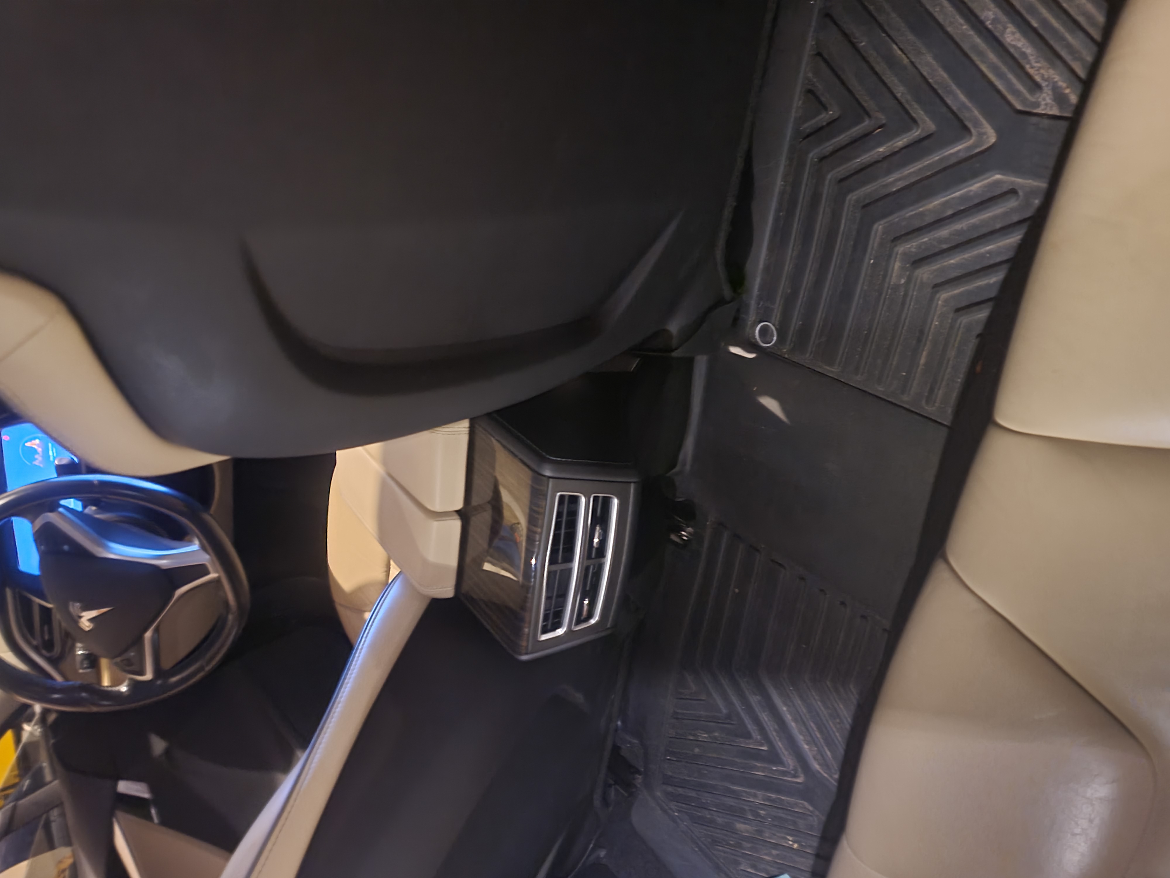 Used 2014 Tesla Model S P85 RWD image 10