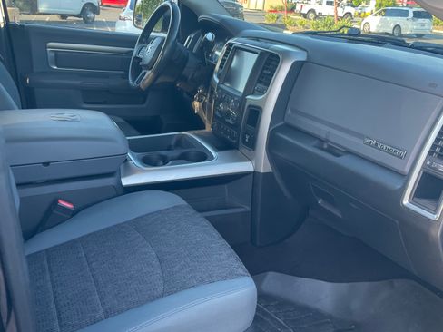 Used 2016 RAM 3500 Big Horn image 10