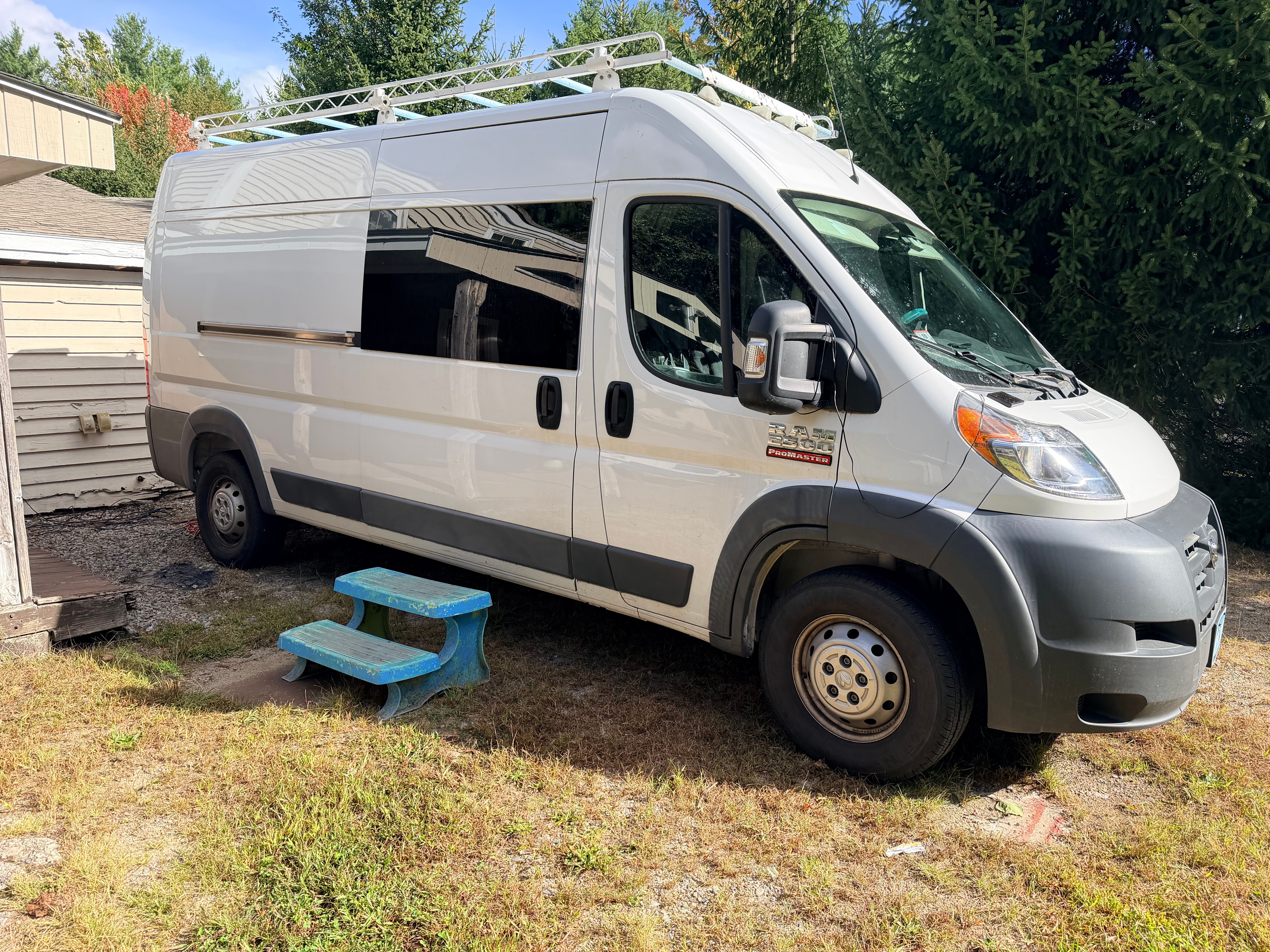 Used 2017 RAM ProMaster 2500 w/ Interior Convenience Group FWD image 1