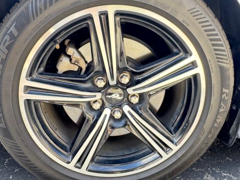 Used 2024 Ford Mustang Premium RWD image 4