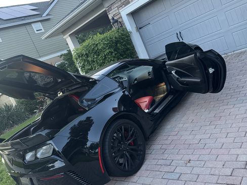 Used 2016 Chevrolet Corvette Z06 image 1