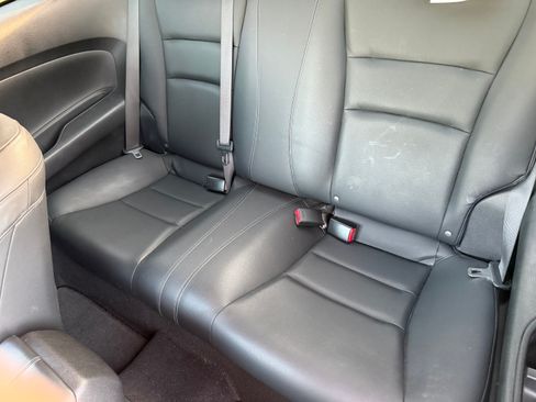 Used 2017 Honda Accord EX-L image 2