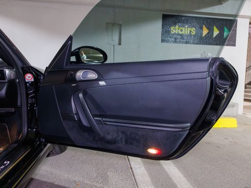 Used 2007 Porsche 911 Carrera S image 15