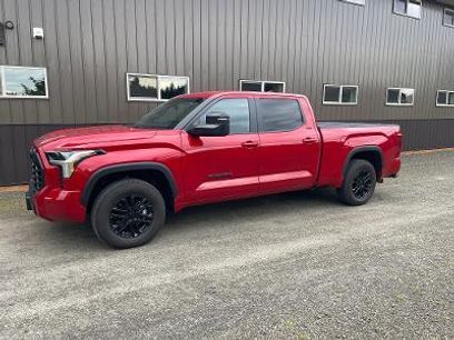 Used 2025 Toyota Tundra SR5 w/ SR5 Premium Package