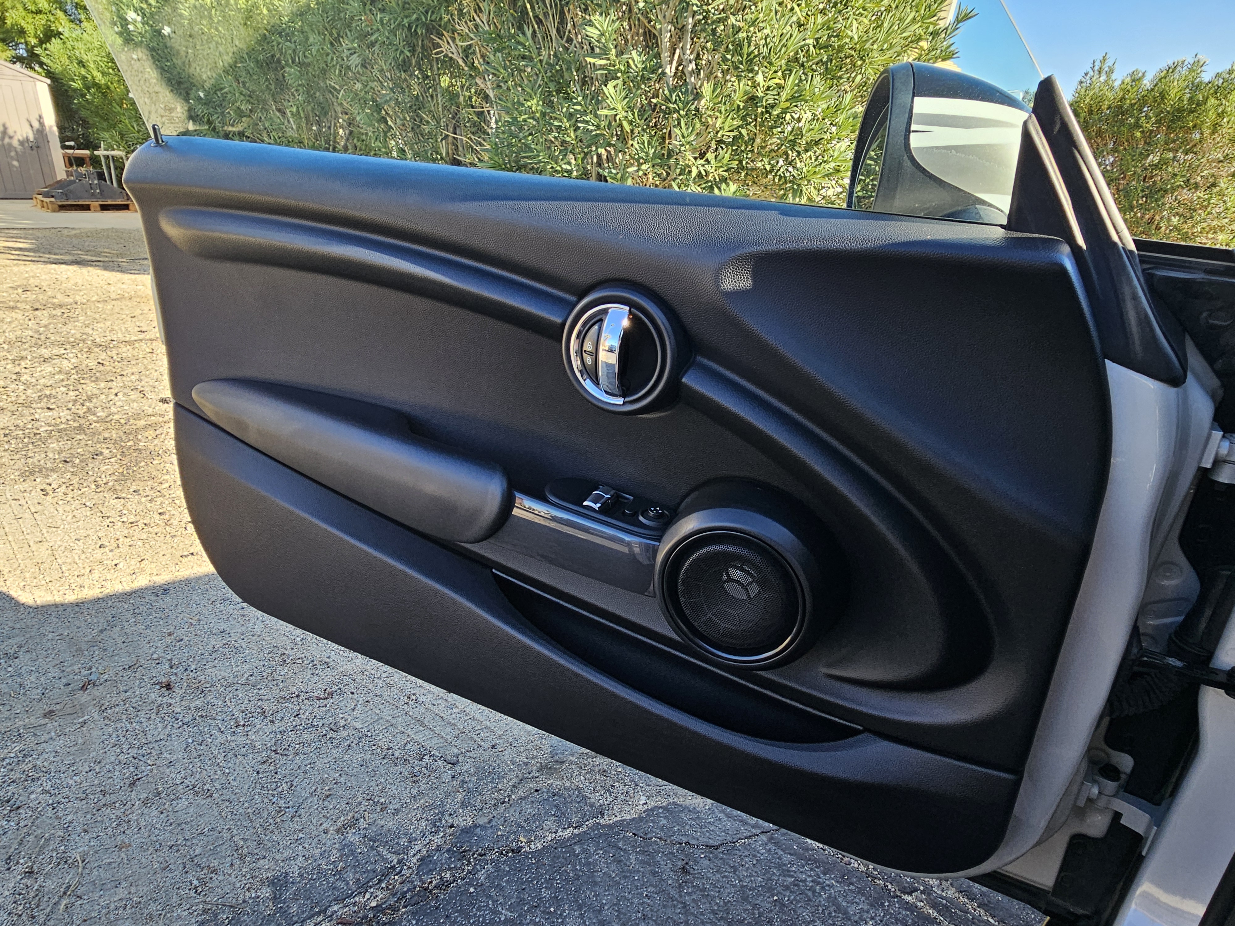 Used 2015 MINI Cooper 2-Door Hardtop FWD image 10