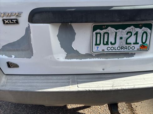 Used 2001 Ford Escape XLT image 8