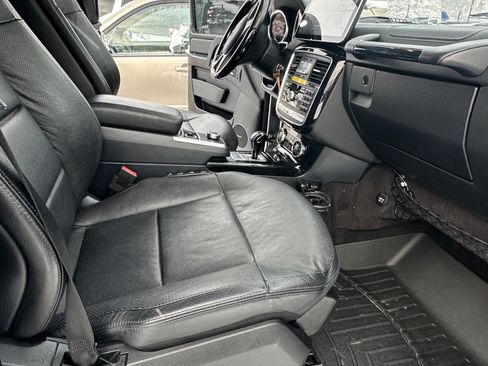 Used 2016 Mercedes-Benz G 550 image 13