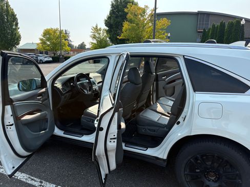 Used 2016 Acura MDX SH-AWD w/ Technology Package image 5