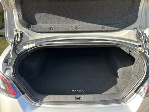 Used 2014 Nissan Maxima 3.5 SV w/ Premium Package FWD image 11