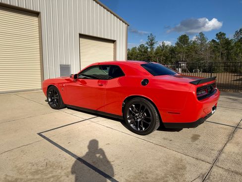 Used 2023 Dodge Challenger R/T Scat Pack w/ Plus Package image 4