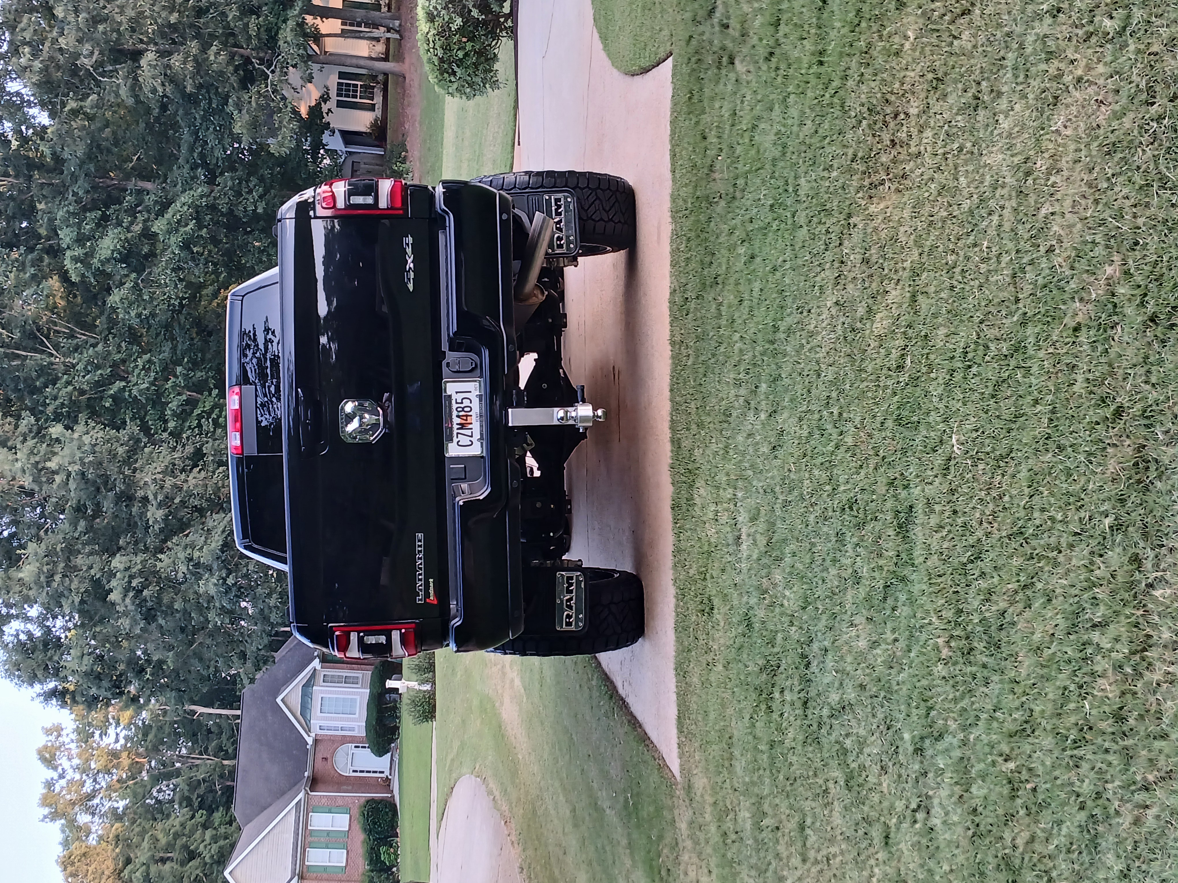 Used 2024 RAM 2500 Laramie w/ Night Edition AWD/4WD image 13