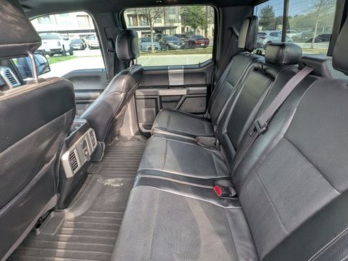 Used 2015 Ford F150 Lariat image 12