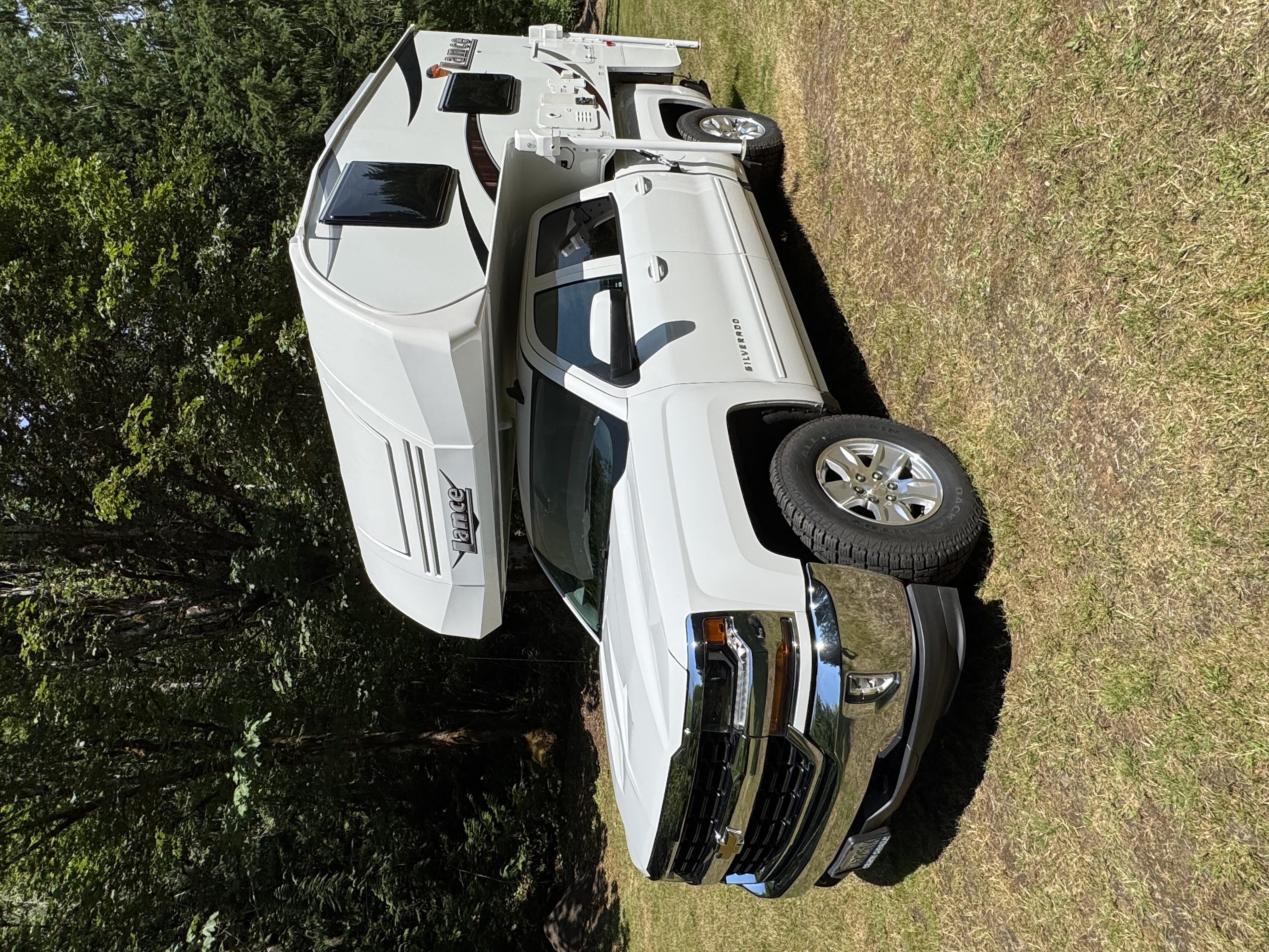 Used 2017 Chevrolet Silverado 1500 LT w/ All Star Edition AWD/4WD image 1