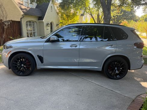Used 2026 BMW X5 sDrive40i w/ M Sport Package RWD image 1