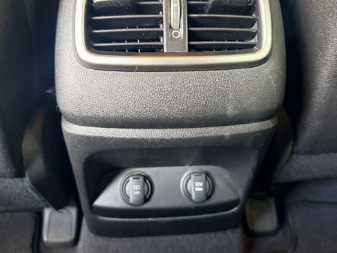 Used 2016 Kia Sorento EX image 21