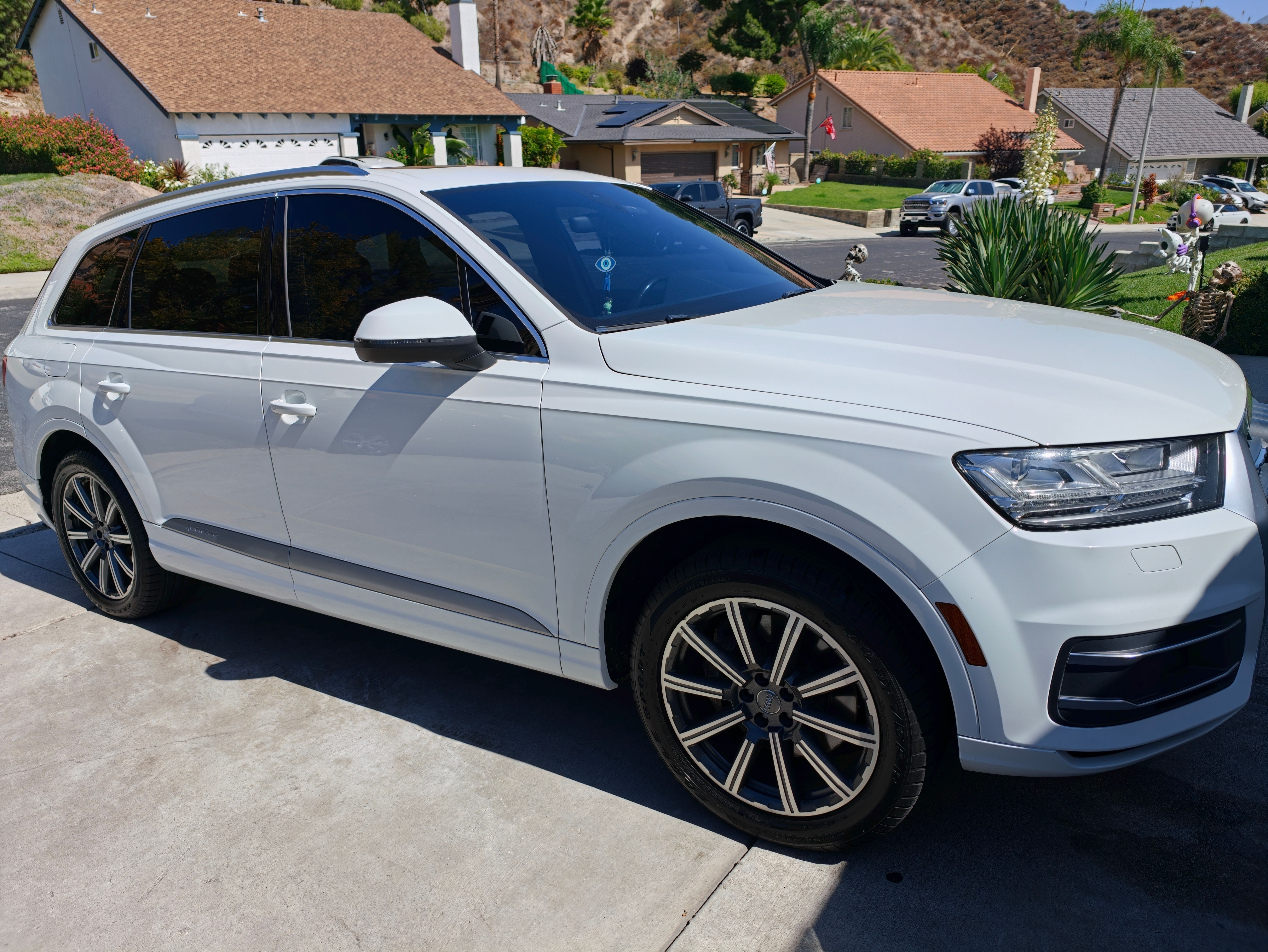 Used 2017 Audi Q7 3.0T Premium Plus AWD/4WD image 5