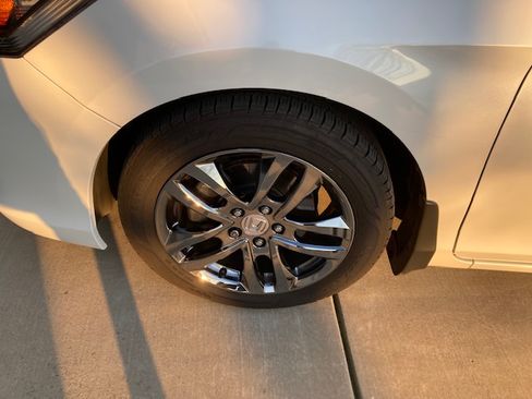 Used 2015 Honda Accord EX-L image 13