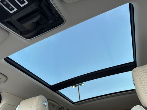 Used 2014 Land Rover Range Rover Sport Supercharged image 17