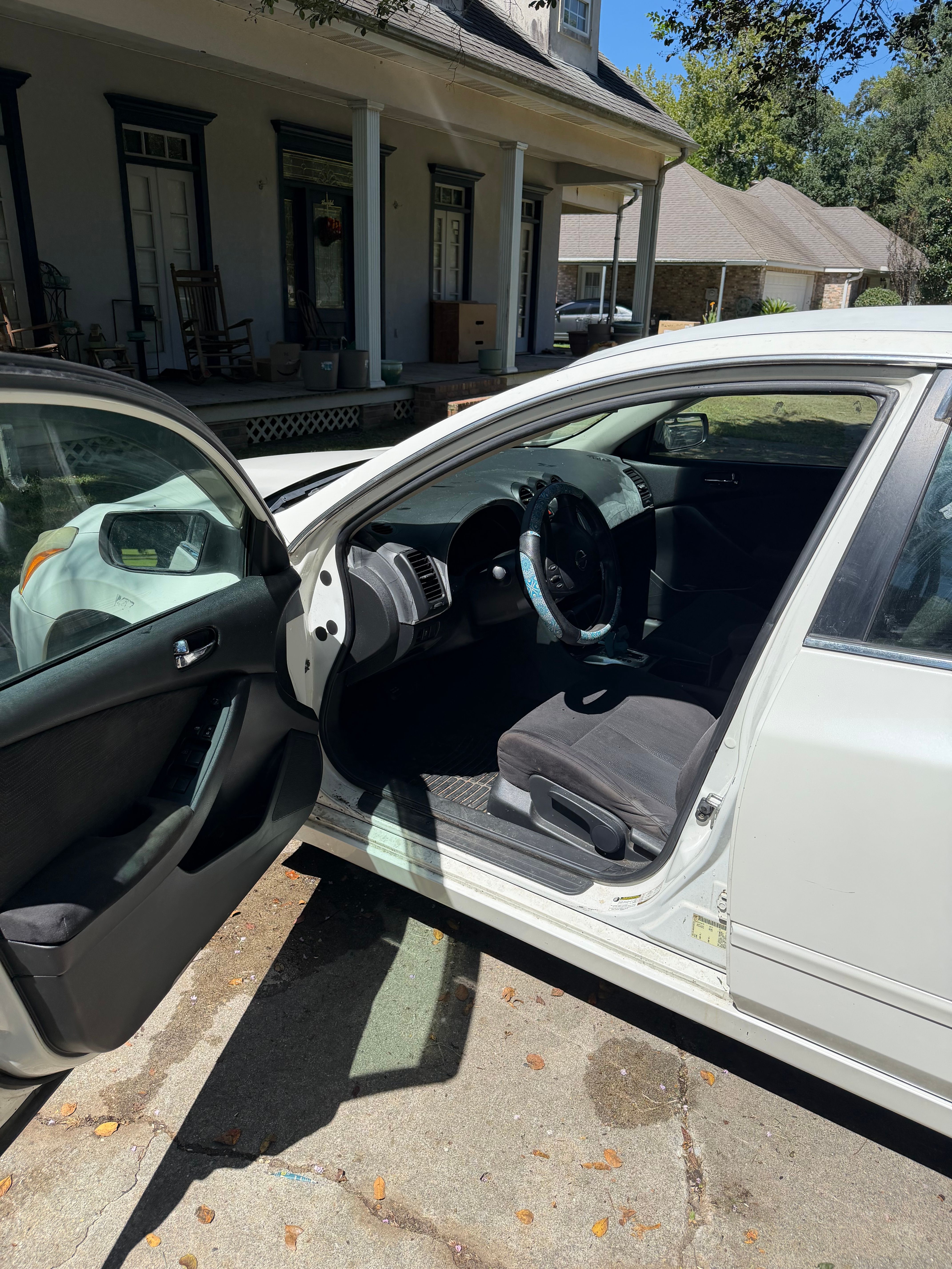 Used 2011 Nissan Altima 2.5 S FWD image 6