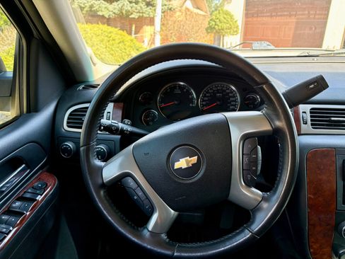 Used 2014 Chevrolet Tahoe LS image 15