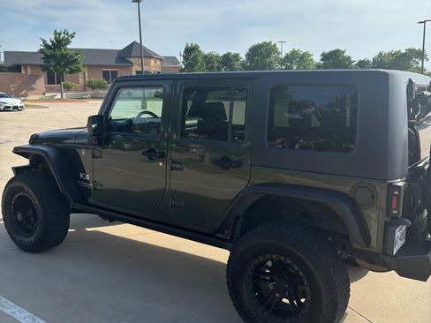 Used 2008 Jeep Wrangler Unlimited X AWD/4WD image 13