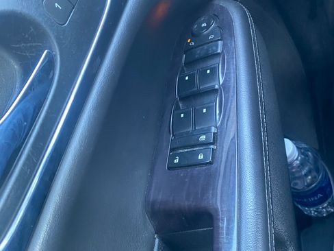 Used 2016 Buick Enclave Leather image 10