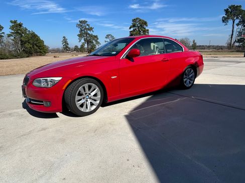 Used 2012 BMW 328i Convertible image 9
