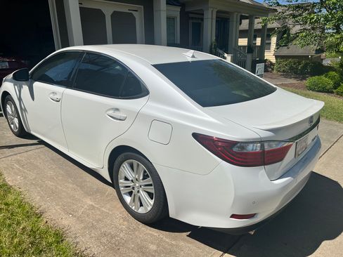 Used 2014 Lexus ES 350 image 4