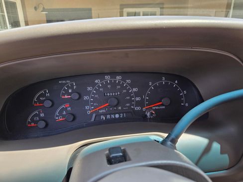 Used 2000 Ford Excursion Limited image 11