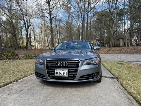 Used 2014 Audi A8 L 4.0T image 2
