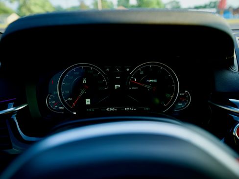 Used 2018 BMW M5 AWD/4WD image 26