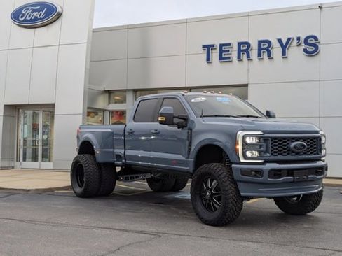 Used 2023 Ford F350 Lariat w/ Lariat Ultimate Package image 18