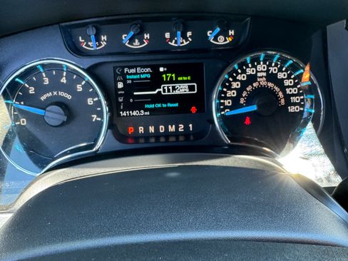 Used 2012 Ford F150 XLT w/ XLT Chrome Pkg AWD/4WD image 8