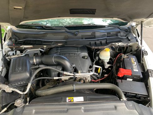 Used 2015 RAM 1500 Express image 12