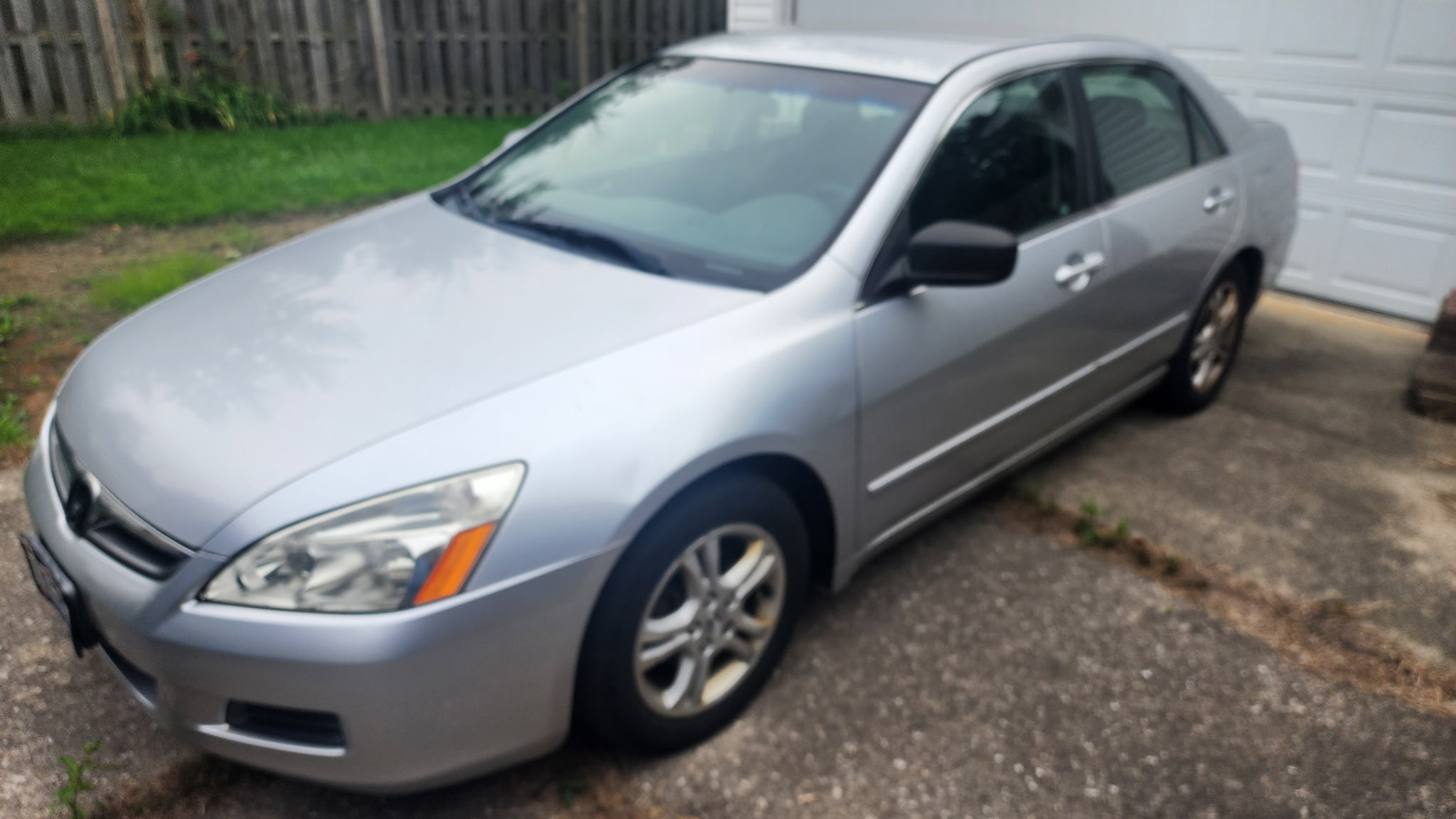 Used 2007 Honda Accord SE image 1