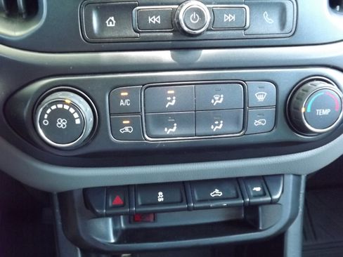 Used 2017 Chevrolet Colorado W/T w/ WT Convenience Package RWD image 26
