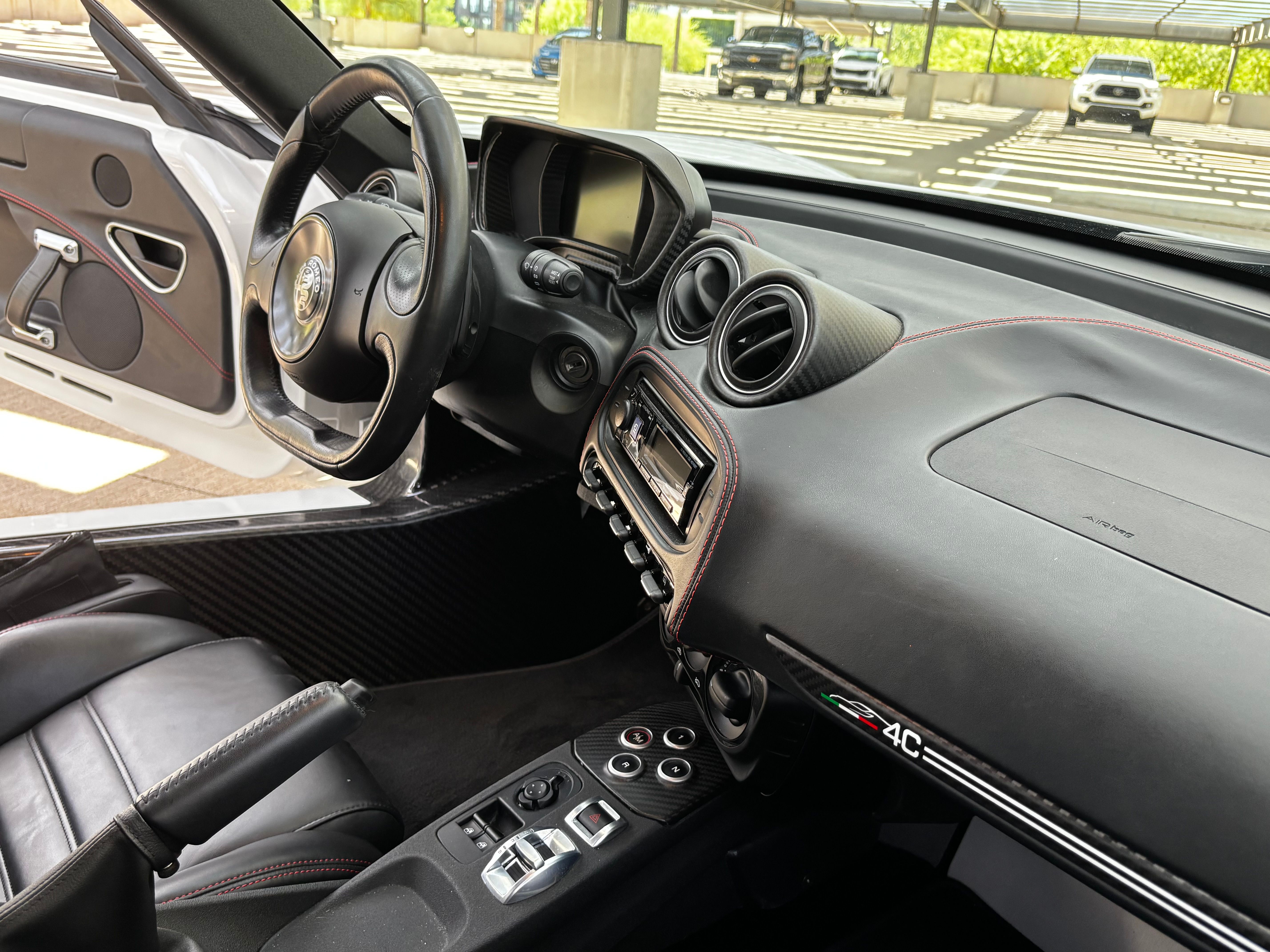 Used 2018 Alfa Romeo 4C Spider RWD image 15