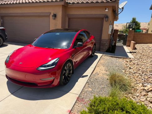 Used 2023 Tesla Model 3 Performance AWD/4WD image 4