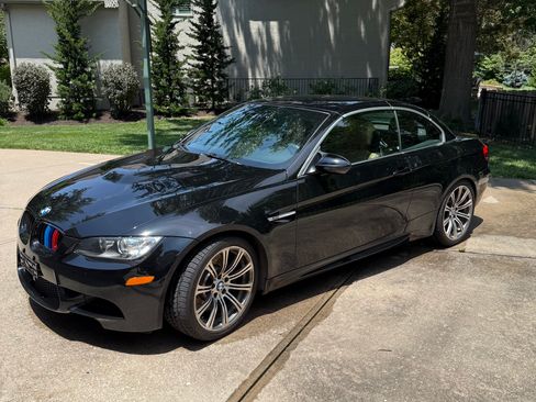 Used 2009 BMW M3 Convertible RWD image 6